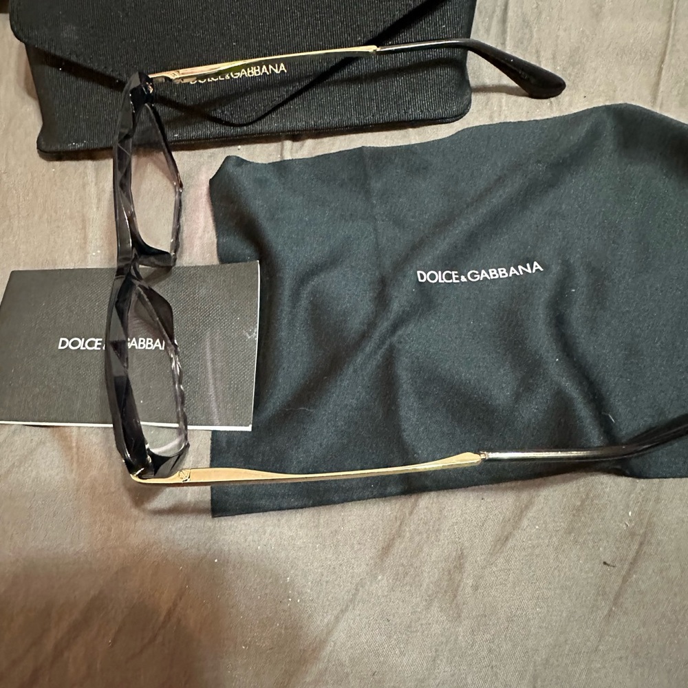 Dolce & Gabbana glasses euc - Picture 4 of 7
